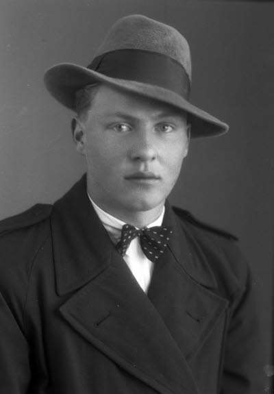 Porträtt av en herre. Ateljefoto.