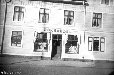 Söderbergs bokhandel. Exteriör.