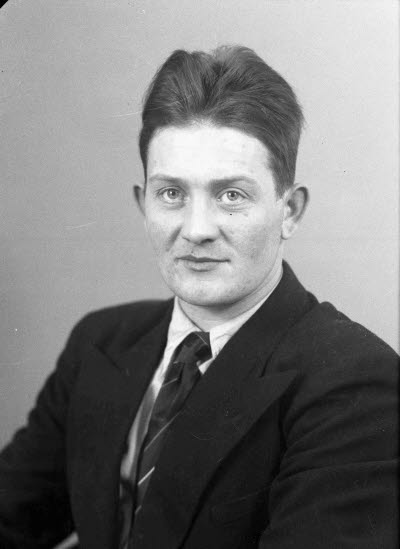 Porträtt av en herre. Ateljefoto.