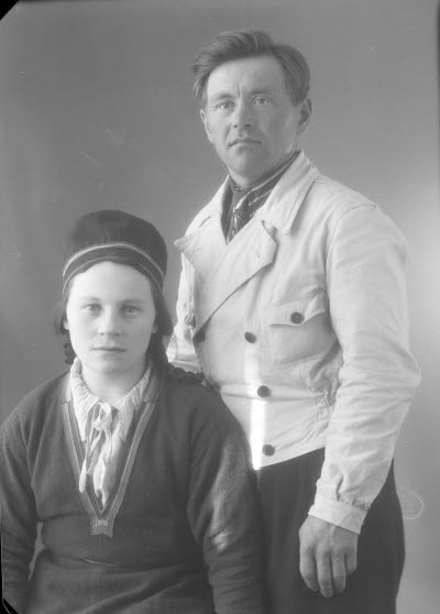 Porträtt av ett par. Ateljefoto.