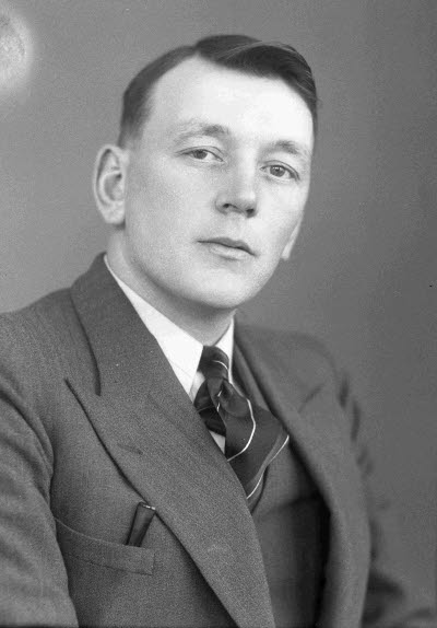 Porträtt av en herre. Ateljefoto.