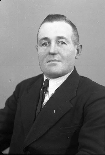 Porträtt av en herre. Ateljefoto.