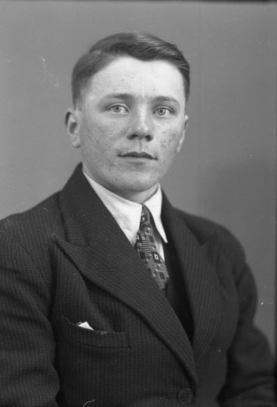 Porträtt av en herre. Ateljefoto.