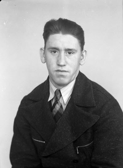 Porträtt av en herre. Ateljefoto.