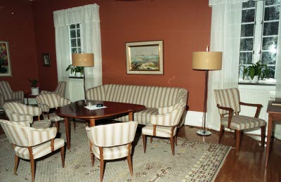 Möbler på Bolagshotellet.