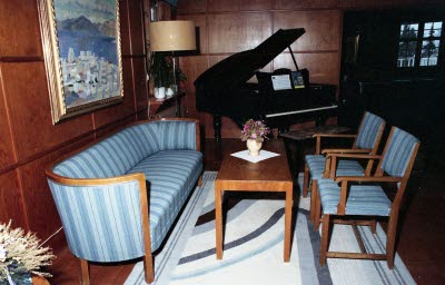 Möbler på Bolagshotellet.