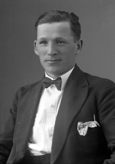 Porträtt av en herre. Ateljefoto.