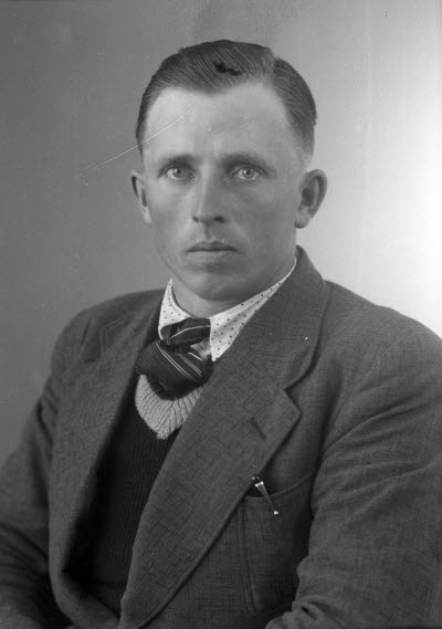 Porträtt av en herre. Ateljefoto.