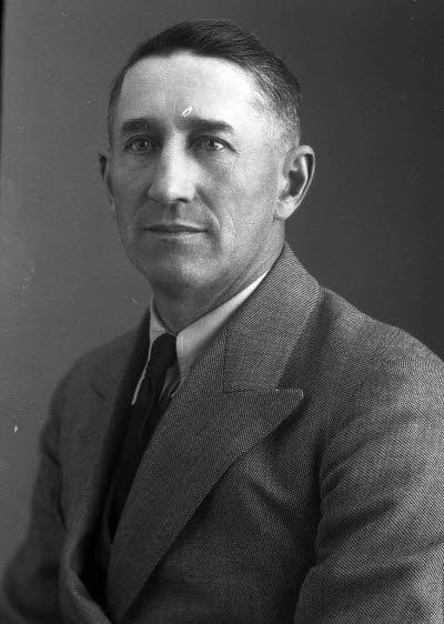 Porträtt av en herre. Ateljefoto.