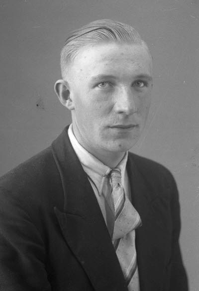 Porträtt av en herre. Ateljefoto.