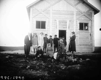 Toppstugan; utflykt; oidentifierade.