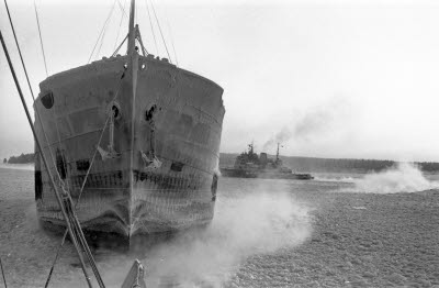 Hamnar. Luleå, Narvik. Fartyg.