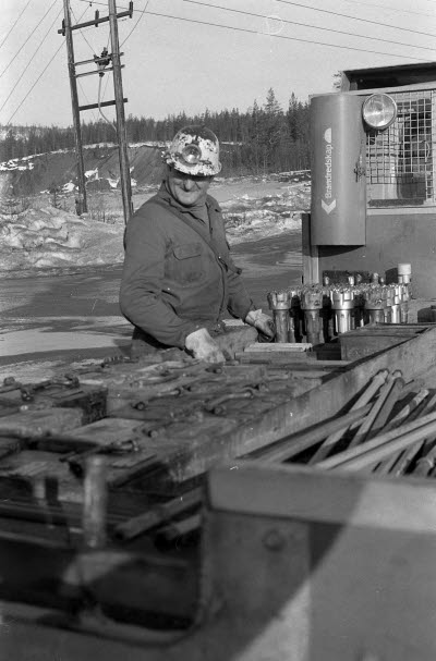 Borrståls service i Koskullskulle.