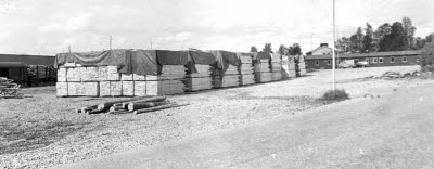 Tväråns Såg, träupplag hos SJ, Gällivare.