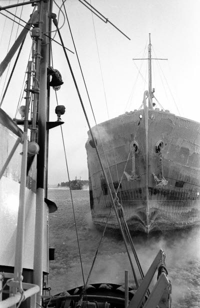 Hamnar. Luleå, Narvik. Fartyg.