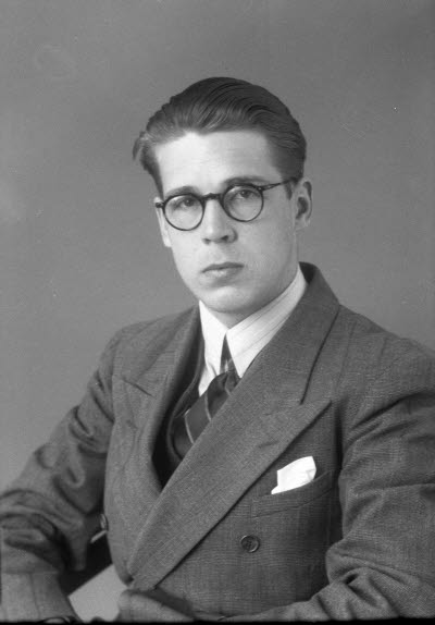 Porträtt av en herre. Ateljefoto.