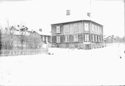 Matvaruaffär, "Blå-bands-Lasses" hus, "Måsen".