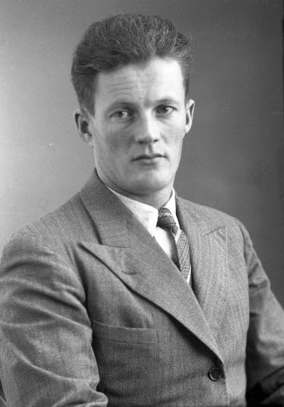 Porträtt av en herre. Ateljefoto.