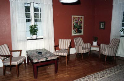 Möbler på Bolagshotellet.