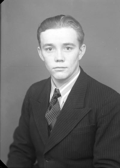 Porträtt av en herre. Ateljefoto.